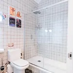 Guest house Boutique Caravan Cinema 4*