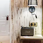 Boutique Caravan Cinema 4* Bilbao