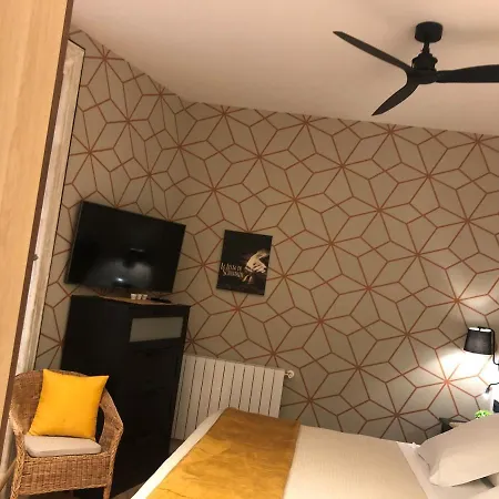 Boutique Caravan Cinema Pensión