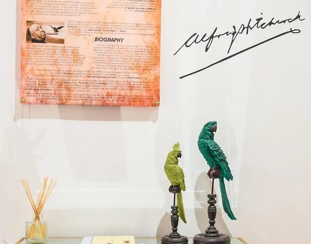 Boutique Caravan Cinema Gæstehus 4*