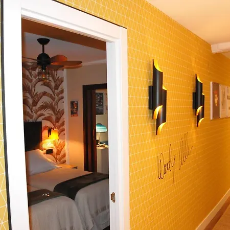 Boutique Caravan Cinema Vendégház