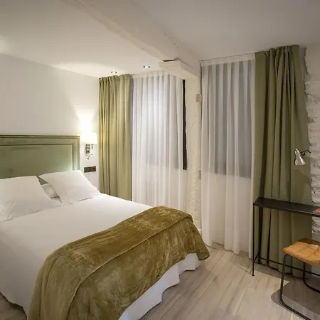 Boutique Caravan Cinema 4* Bilbao